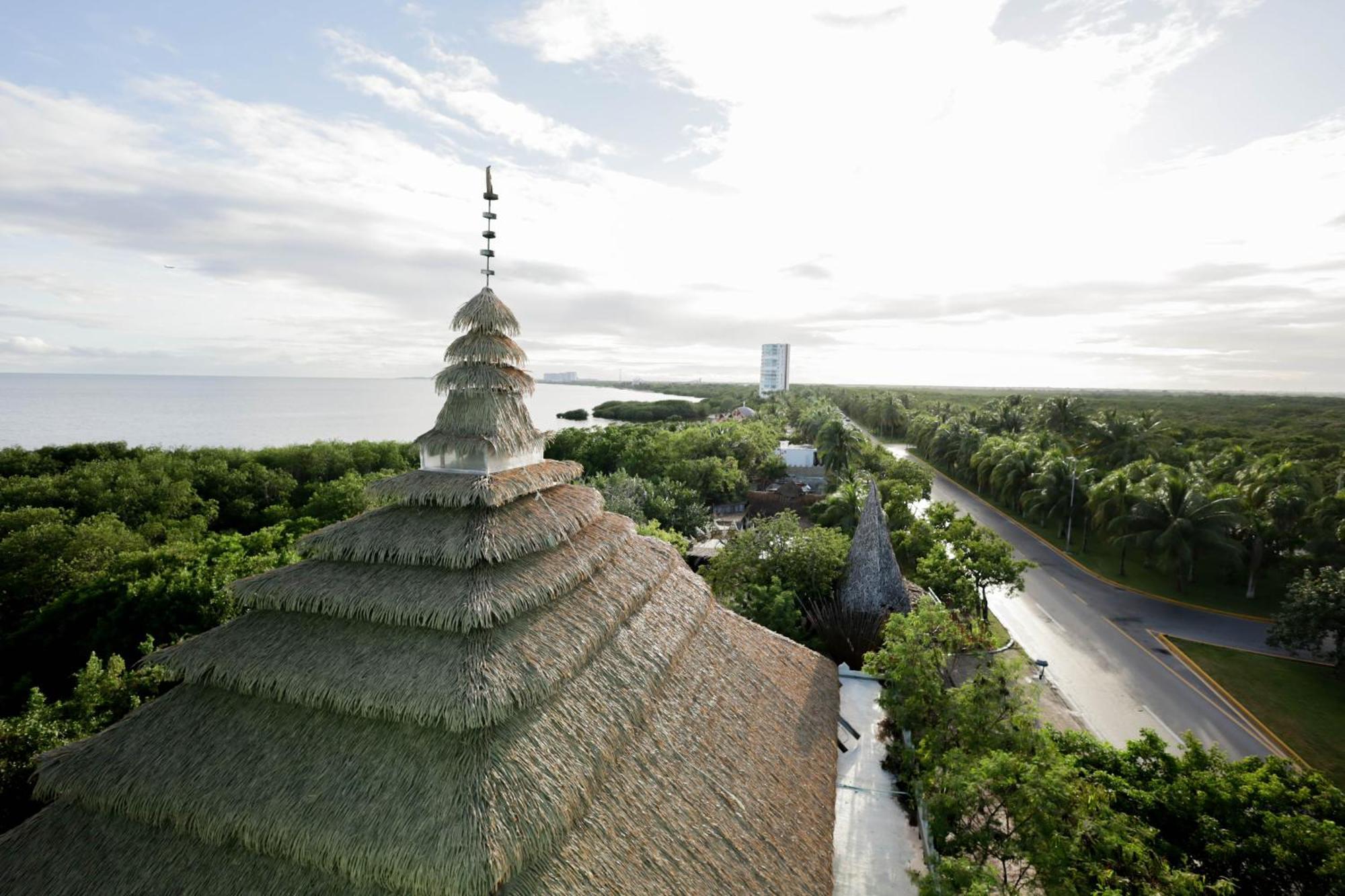 Akuazul Resorts Adults Only Cancun Exterior photo