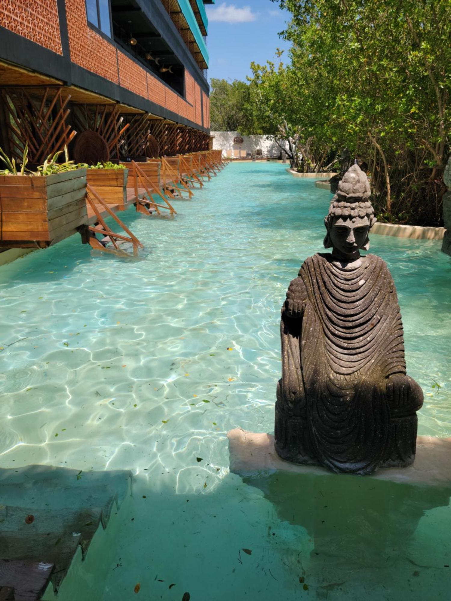 Akuazul Resorts Adults Only Cancun Exterior photo